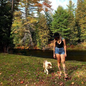 Meet your Posher, Candice